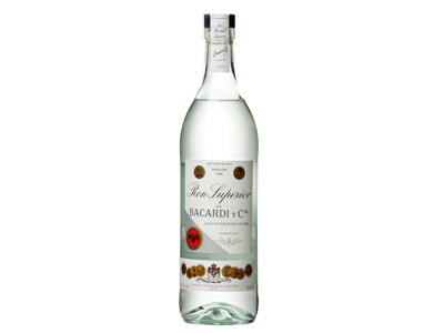 Bacardi y Cia